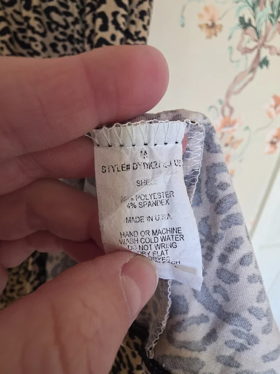 Leopard Print V-Neck Short Sleeve Dress - Beige/Black - Picture 3 of 3